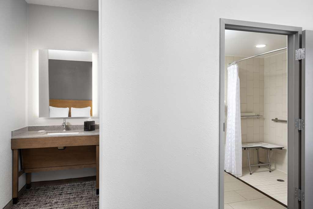 Hyatt Place Sterling Dulles Airport North Phòng bức ảnh